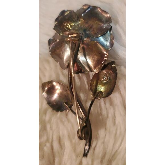 Vintage MCM Rose Brooch Delicate Flower and Leaves 3D Brass Copper Metal Pin - Picture 3 of 4
